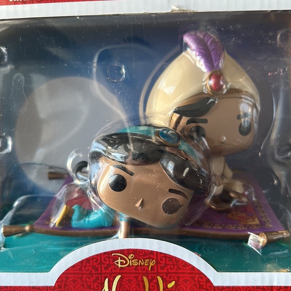 Aladdin Jazmine Pop Magic Carpet Ride Funko 480 - Picture 4 of 7